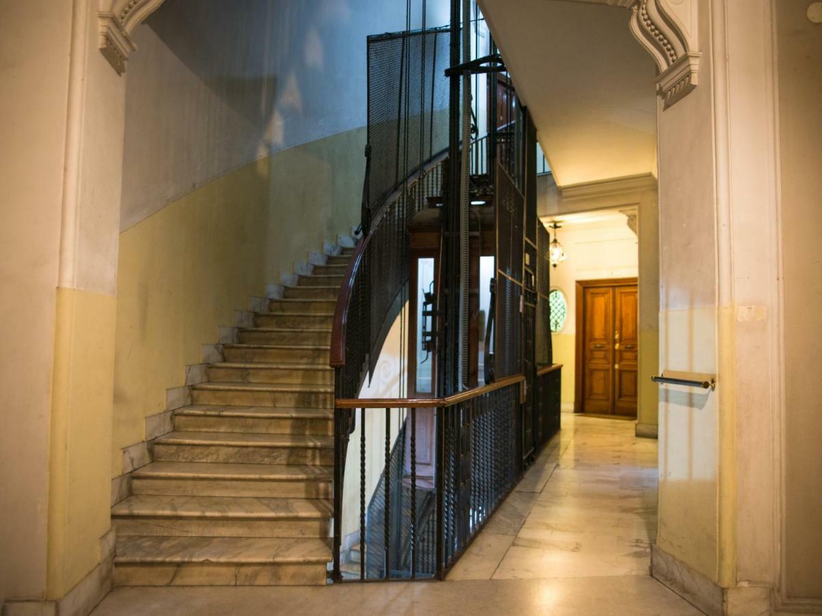 The Right Place - Guest House Рим Екстериор снимка