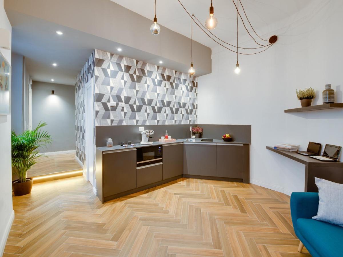 The Right Place - Guest House Рим Екстериор снимка